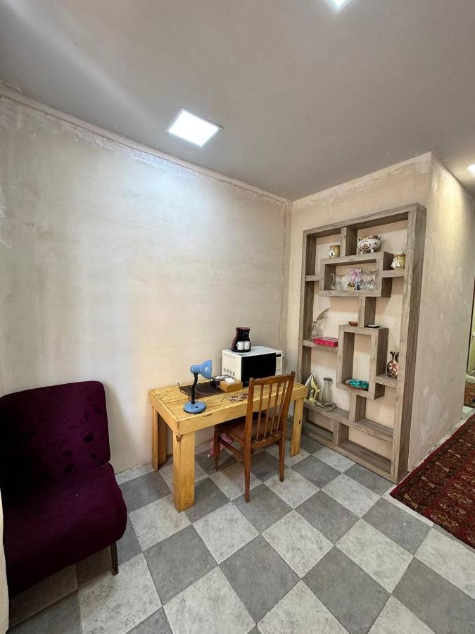 예레반 Vahe'S Family Guests House 아파트 외부 사진