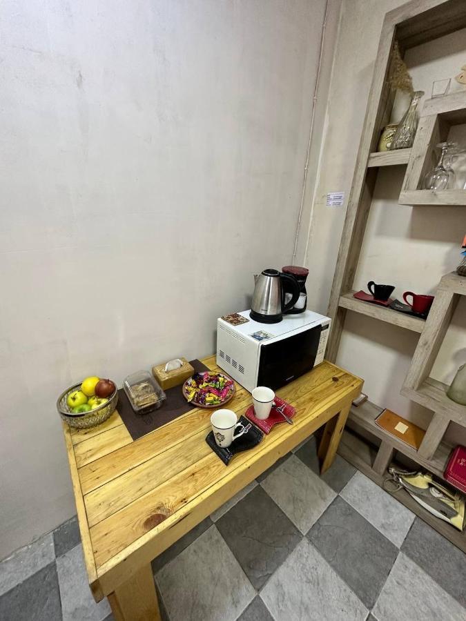 예레반 Vahe'S Family Guests House 아파트 외부 사진