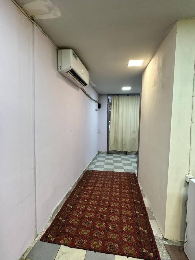 예레반 Vahe'S Family Guests House 아파트 외부 사진