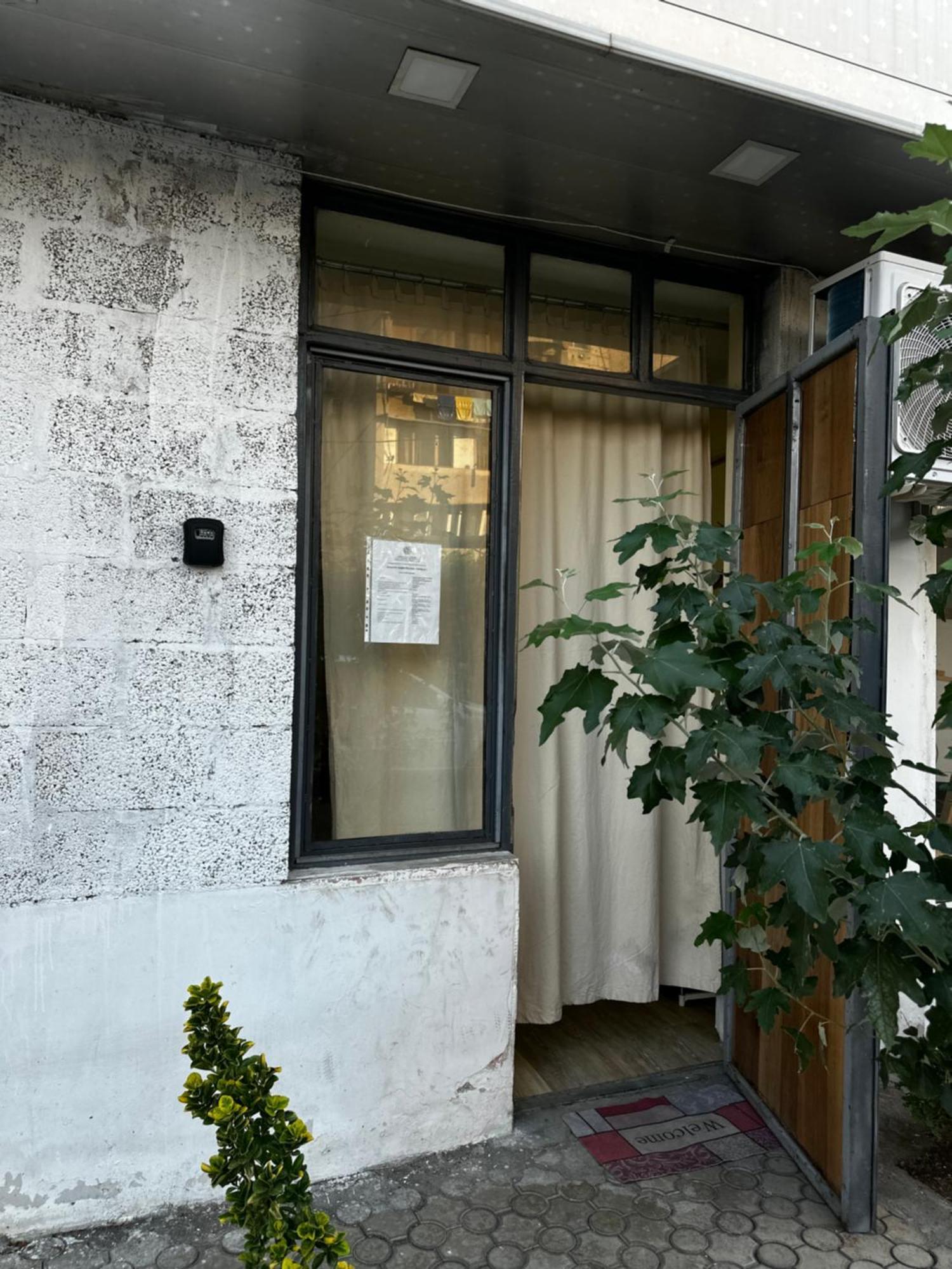 예레반 Vahe'S Family Guests House 아파트 외부 사진