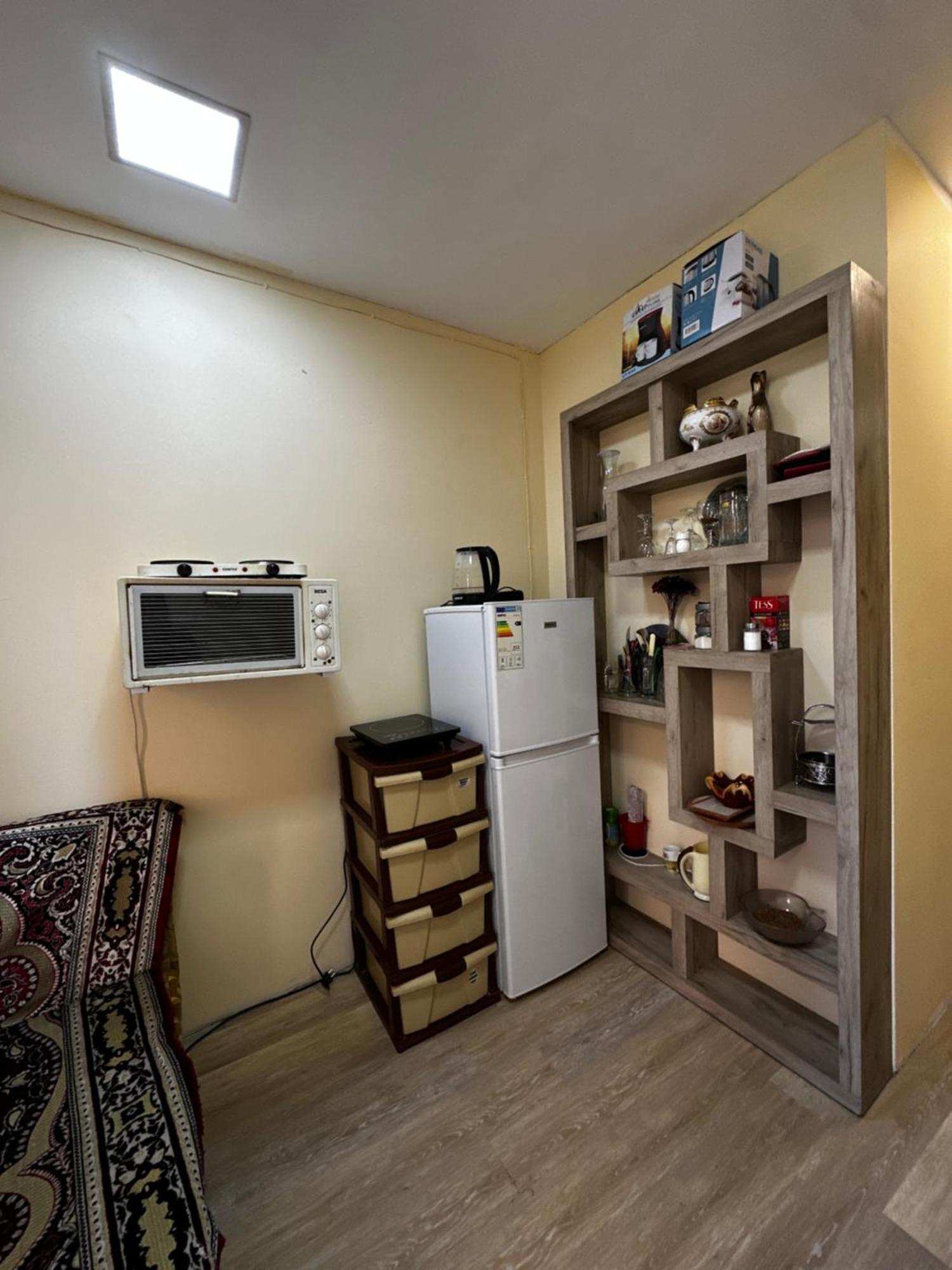 예레반 Vahe'S Family Guests House 아파트 외부 사진