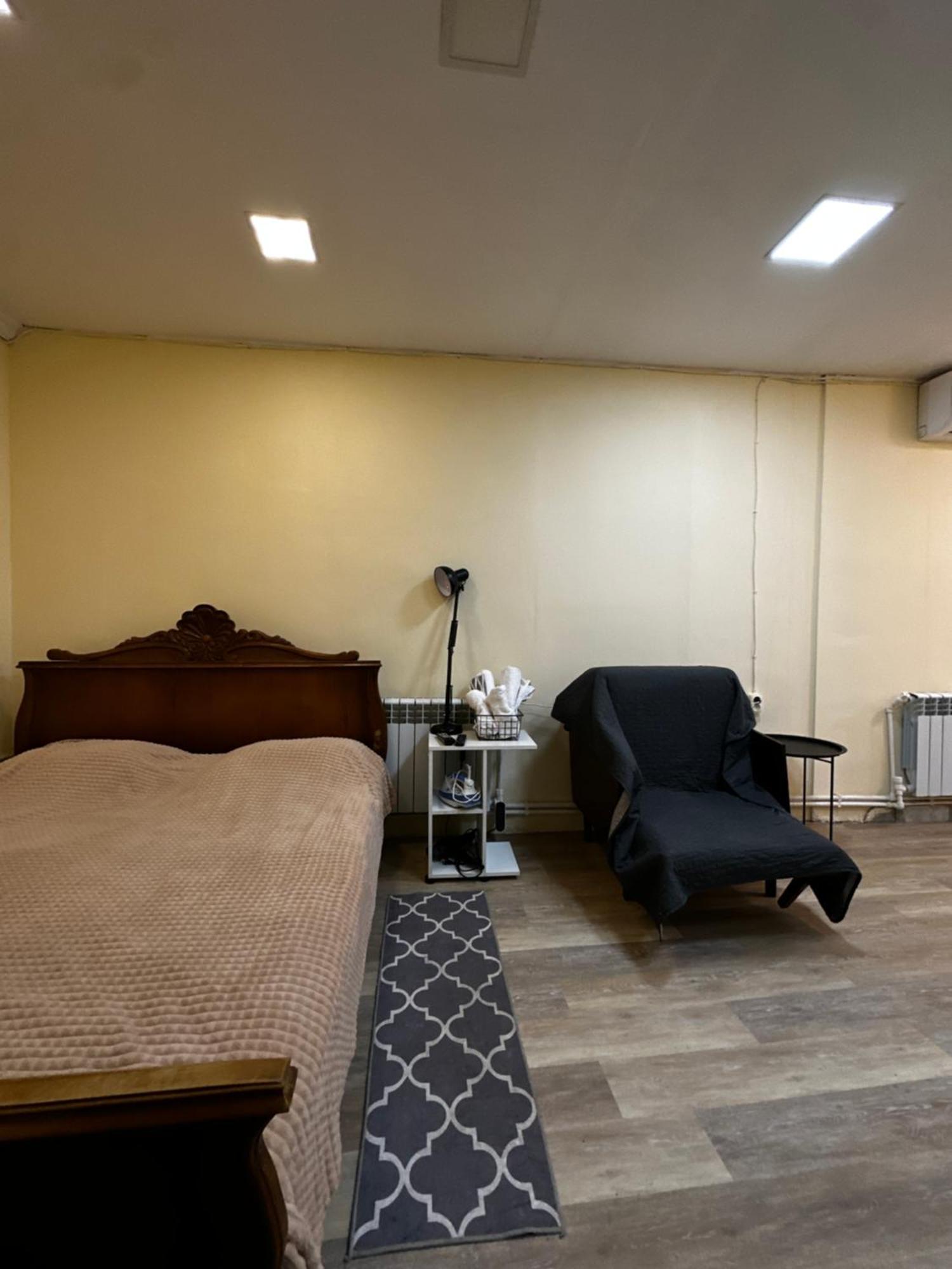 예레반 Vahe'S Family Guests House 아파트 외부 사진
